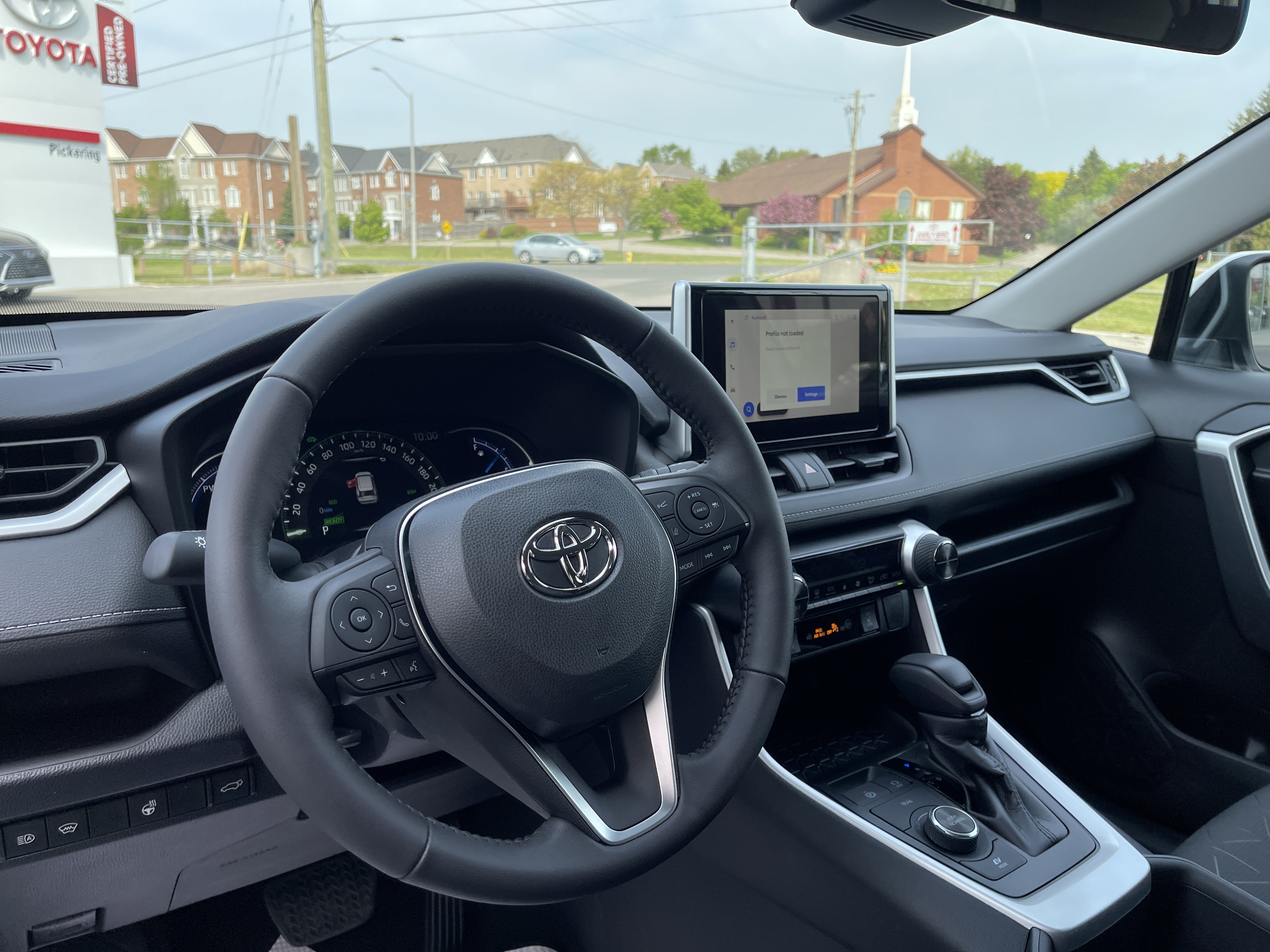 2023 Toyota RAV4 Hybrid LE