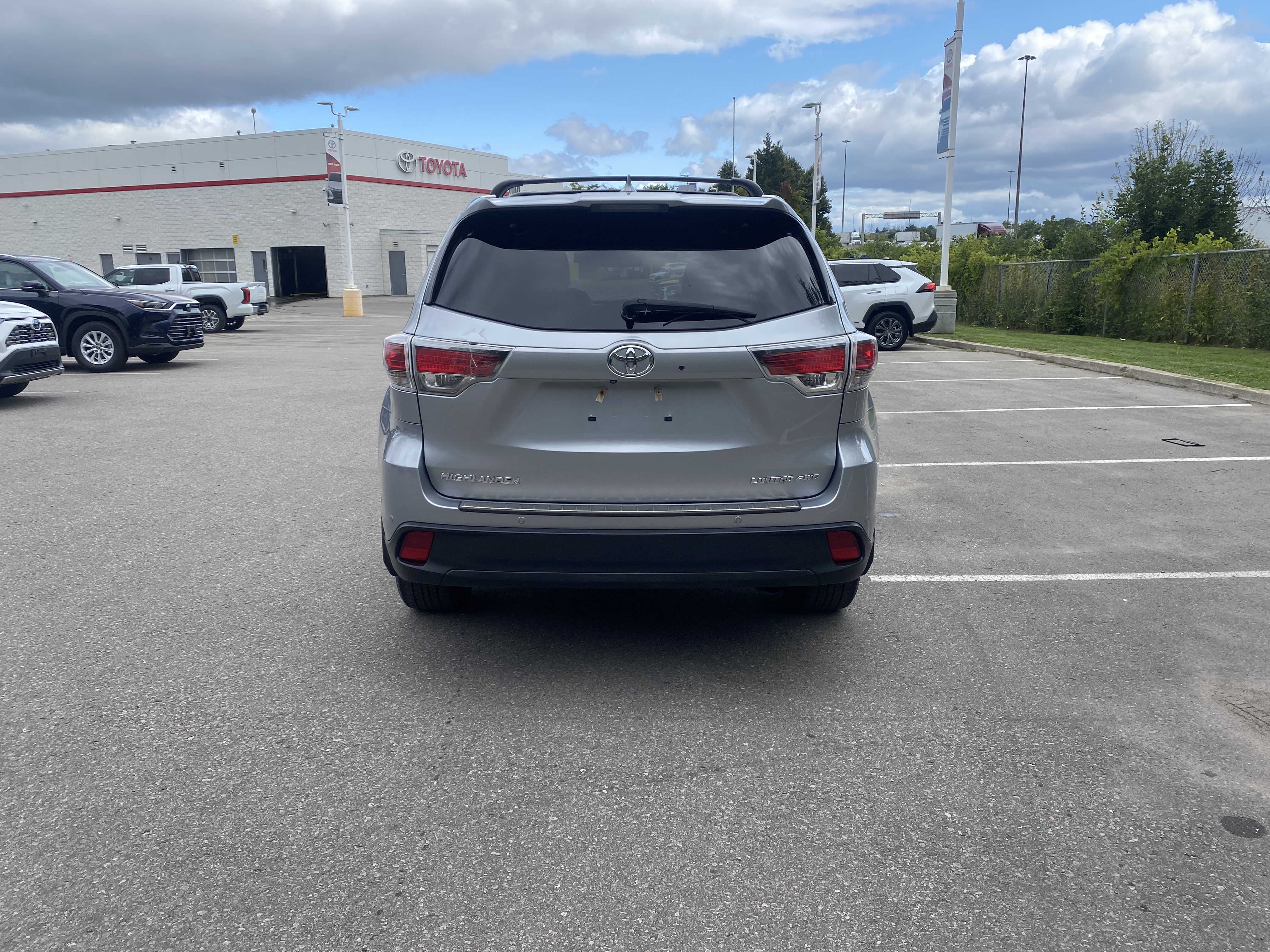 2016 Toyota Highlander AWD 4dr Limited