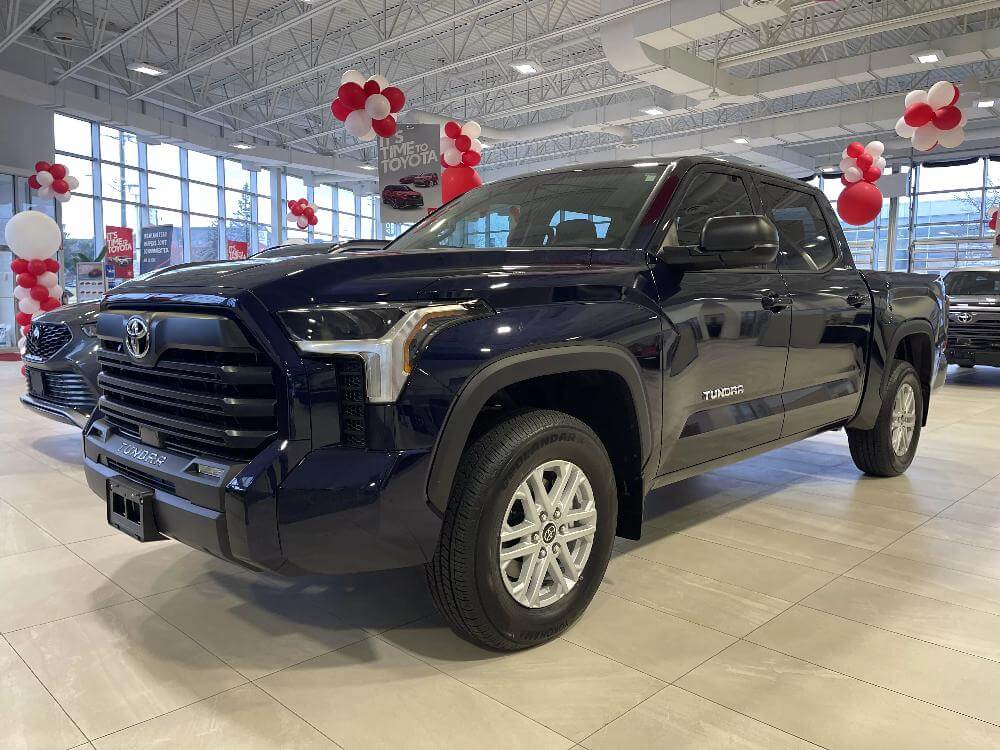 2023 Toyota Tundra 4x4 Crewmax SR