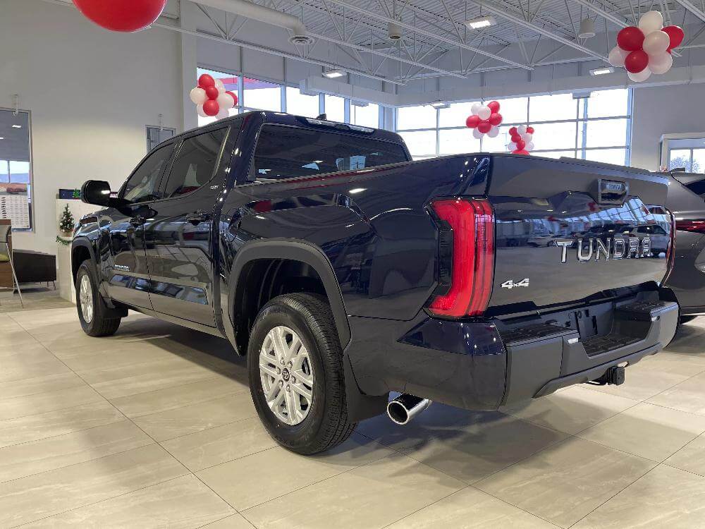 2023 Toyota Tundra 4x4 Crewmax SR