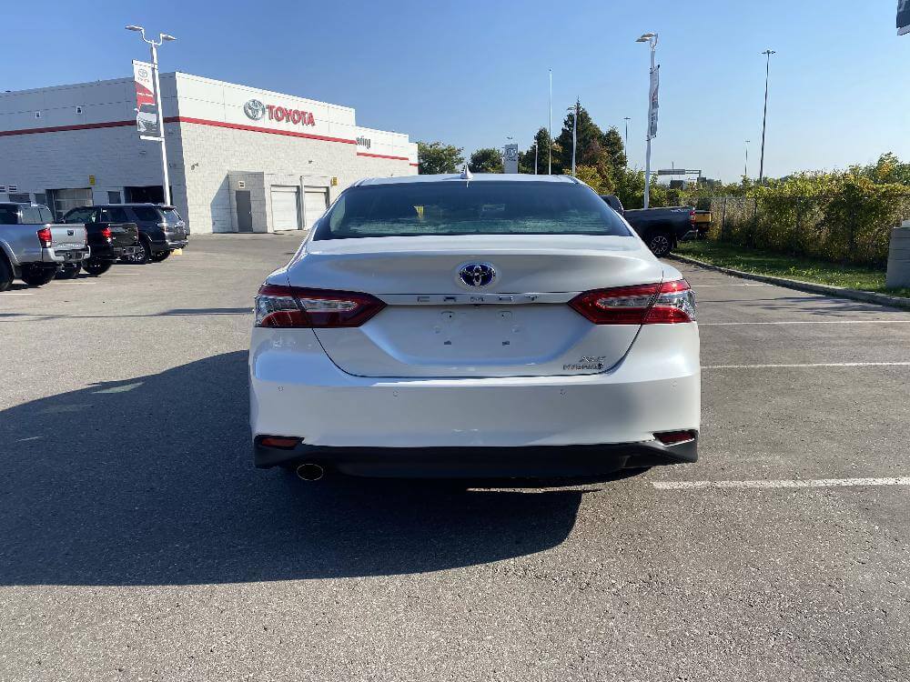 2019 Toyota Camry Hybrid 