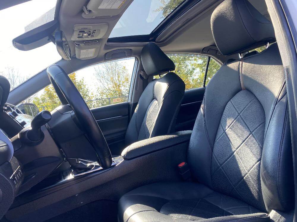 2019 Toyota Camry Hybrid 