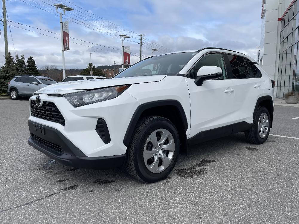 2019 Toyota RAV4 FWD 4dr LE