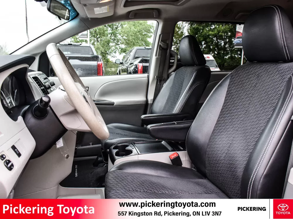 2011 Toyota Sienna 5dr SE 8-Pass FWD