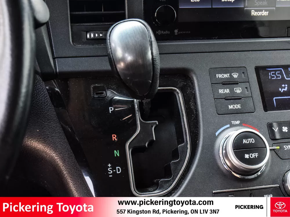 2015 Toyota Sienna 5dr SE 8-Pass FWD