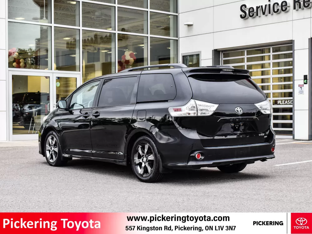 2011 Toyota Sienna 5dr SE 8-Pass FWD