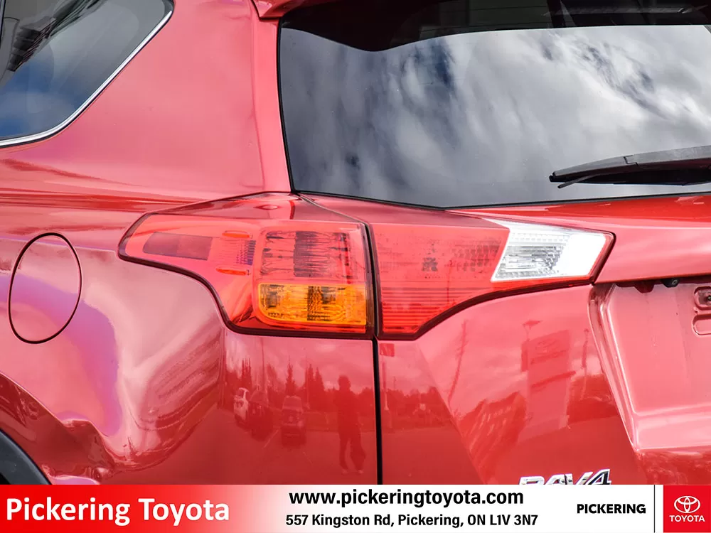 2015 Toyota RAV4 AWD 4DR Limited