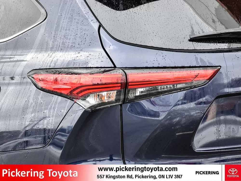 2023 Toyota Highlander AWD 4dr Limited