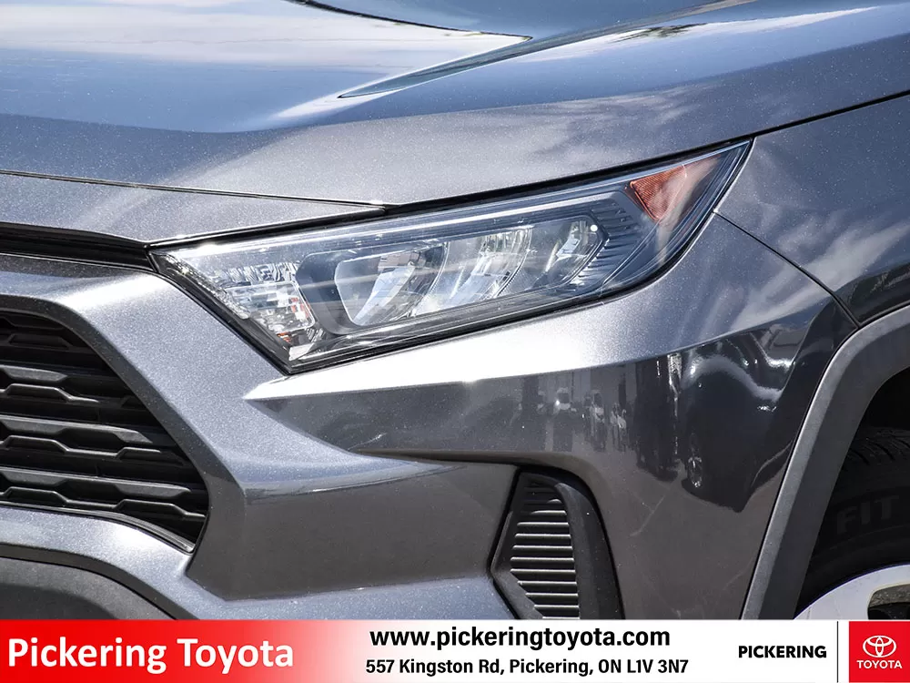 2020 Toyota RAV4 LE AWD