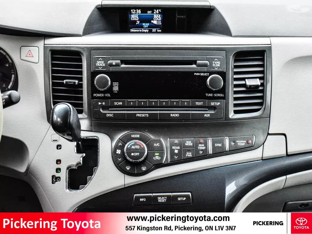 2011 Toyota Sienna 5dr SE 8-Pass FWD