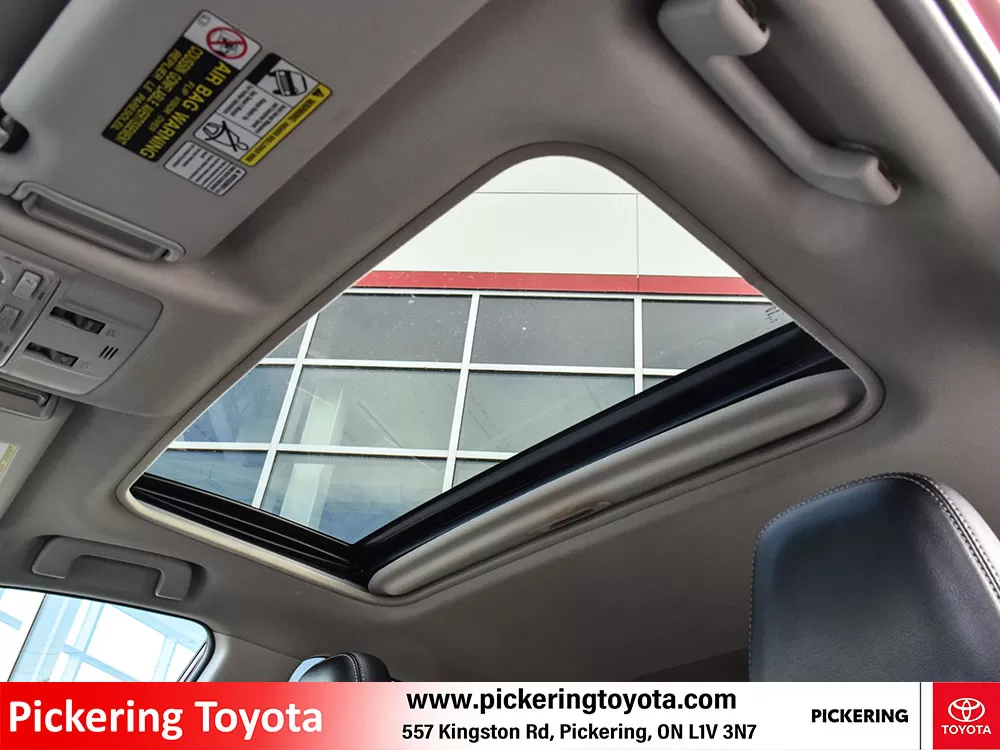 2015 Toyota RAV4 AWD 4DR Limited