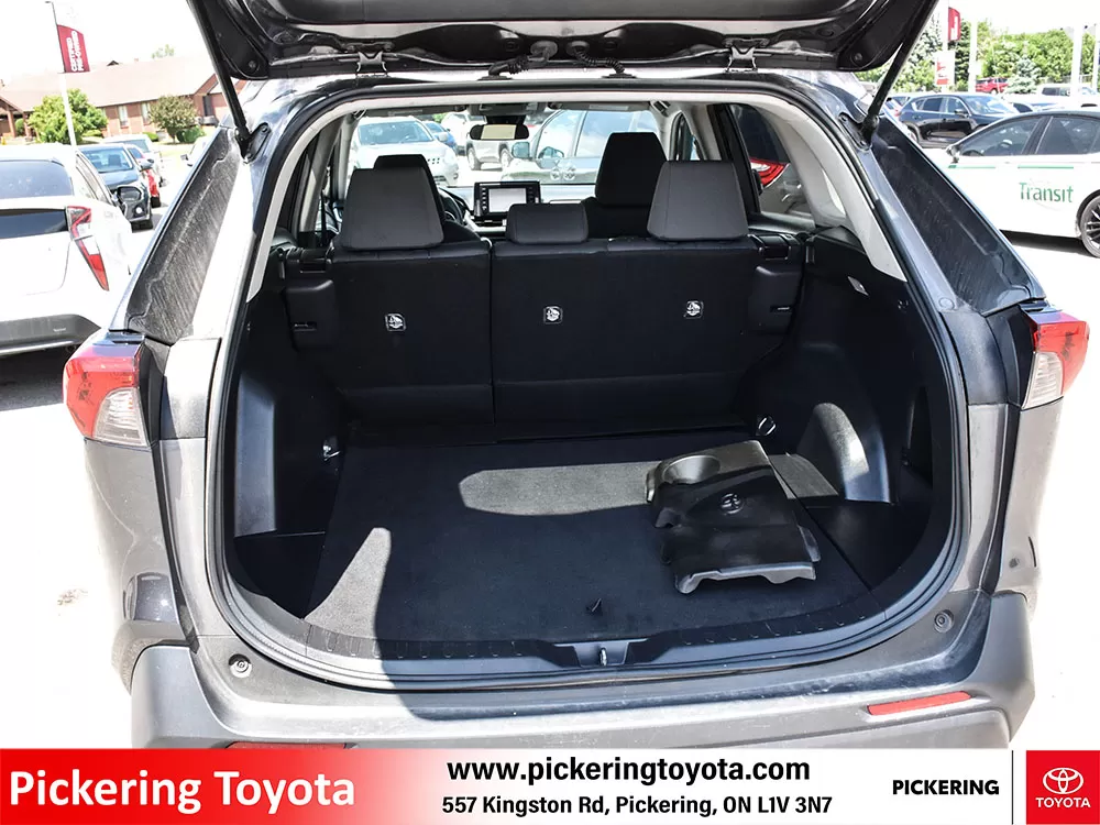 2020 Toyota RAV4 LE AWD