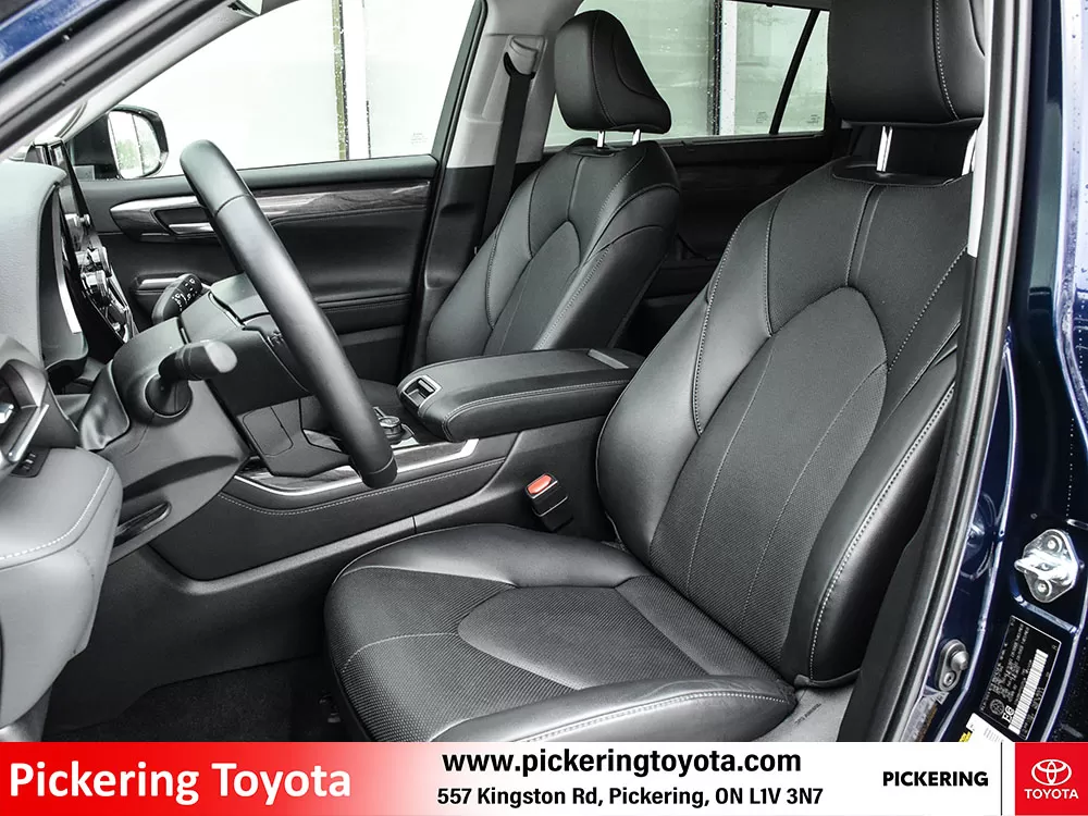 2023 Toyota Highlander AWD 4dr Limited