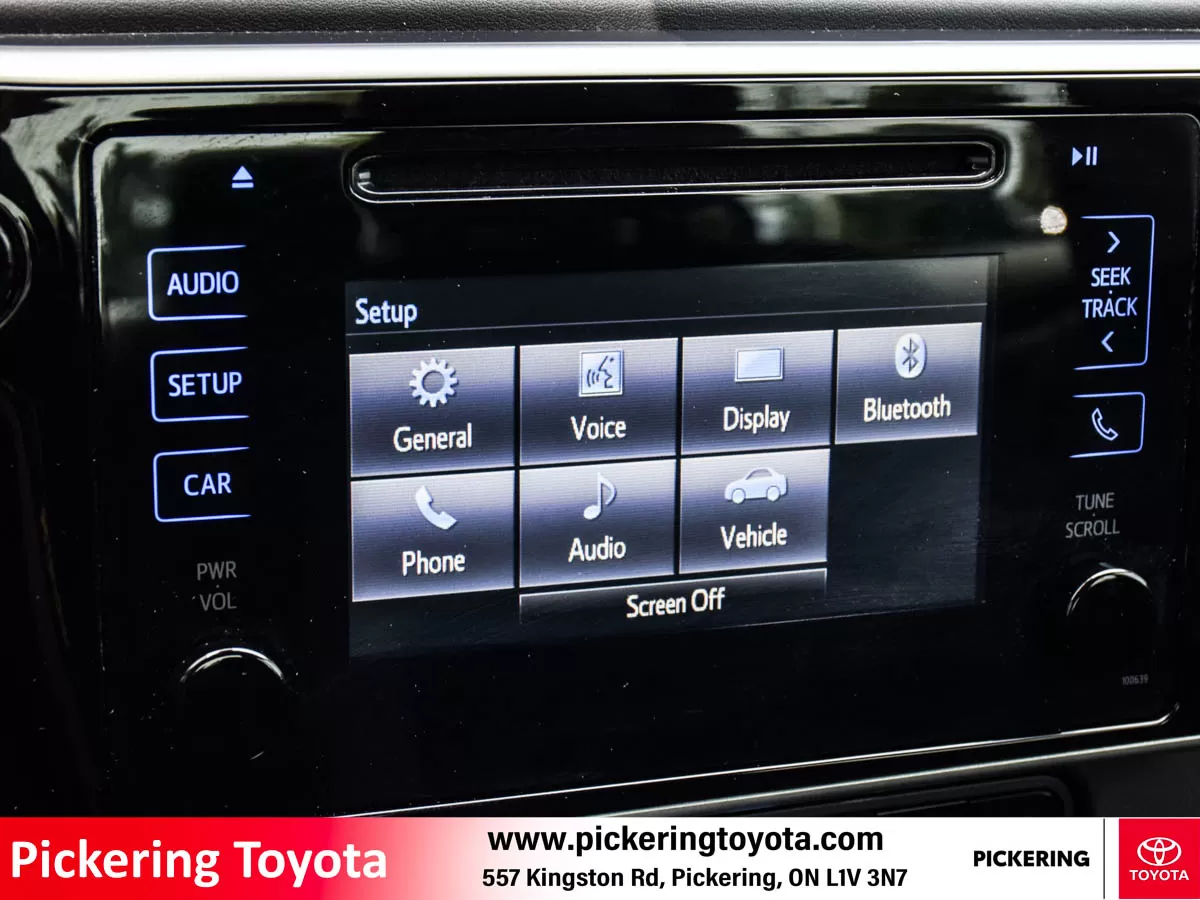 2017 Toyota Corolla 4dr Sdn CVT LE