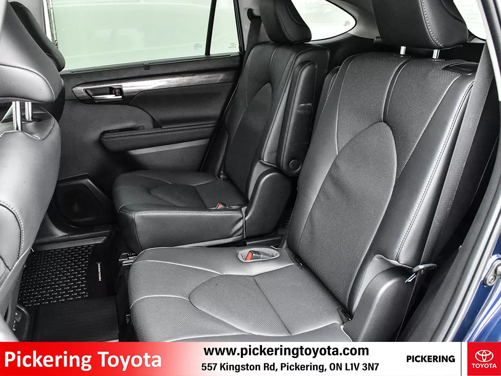 2023 Toyota Highlander AWD 4dr Limited