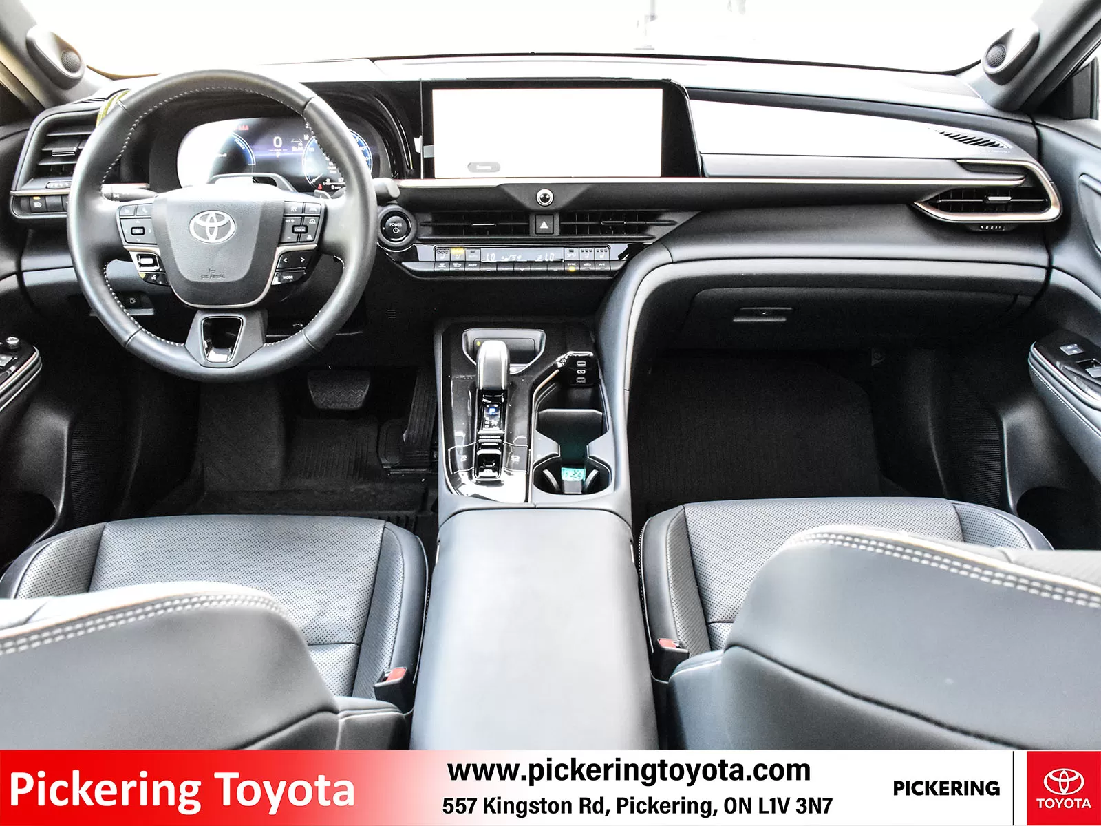 2025 Toyota Crown Platinum 