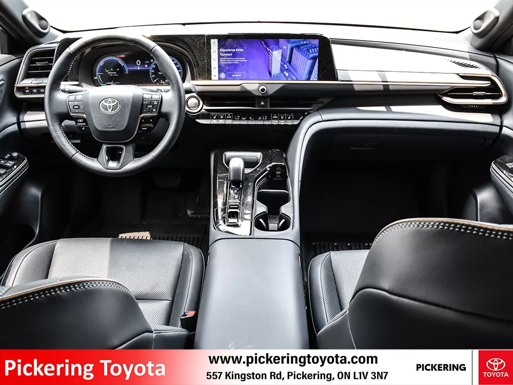 2025 Toyota Crown Signia Limited