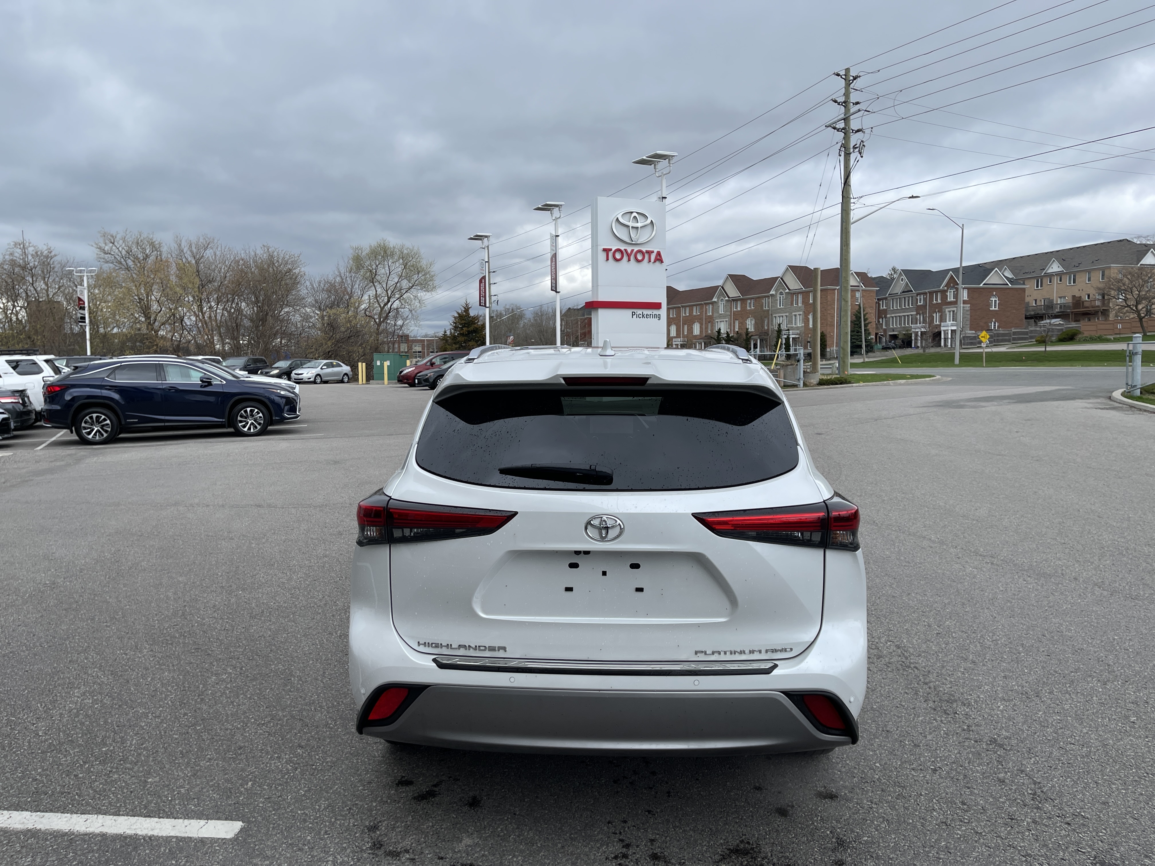 2023 Toyota Highlander LIMITED