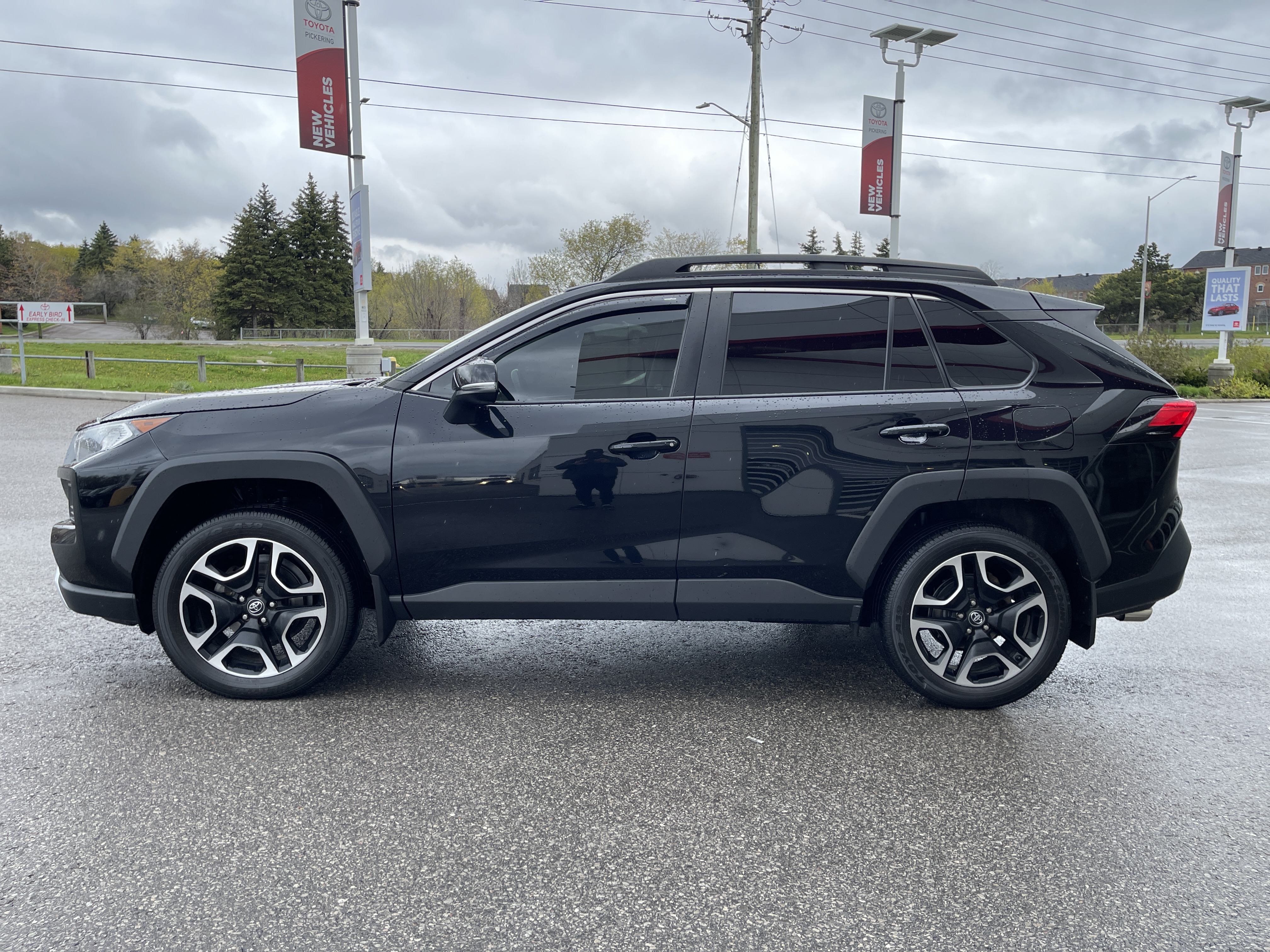 2019 Toyota RAV4 AWD Trail