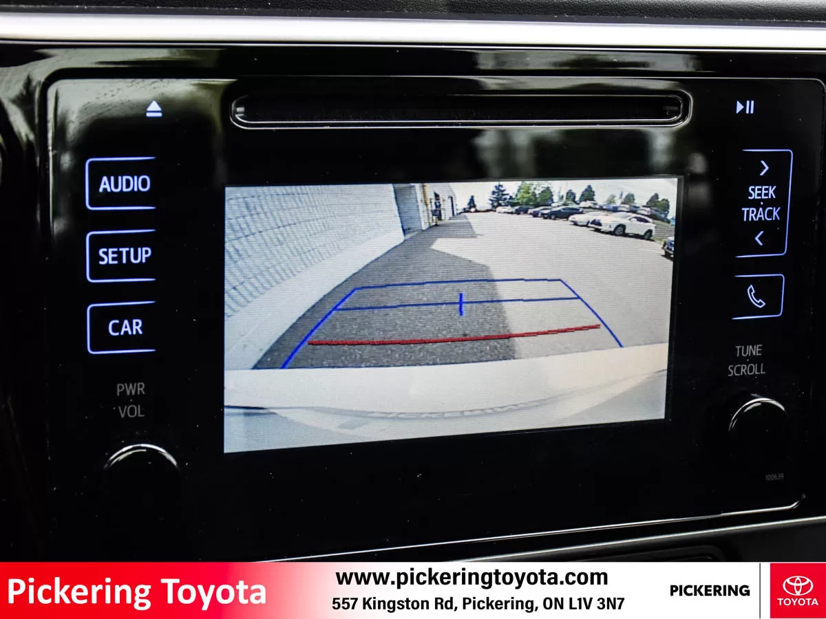 2017 Toyota Corolla 4dr Sdn CVT LE
