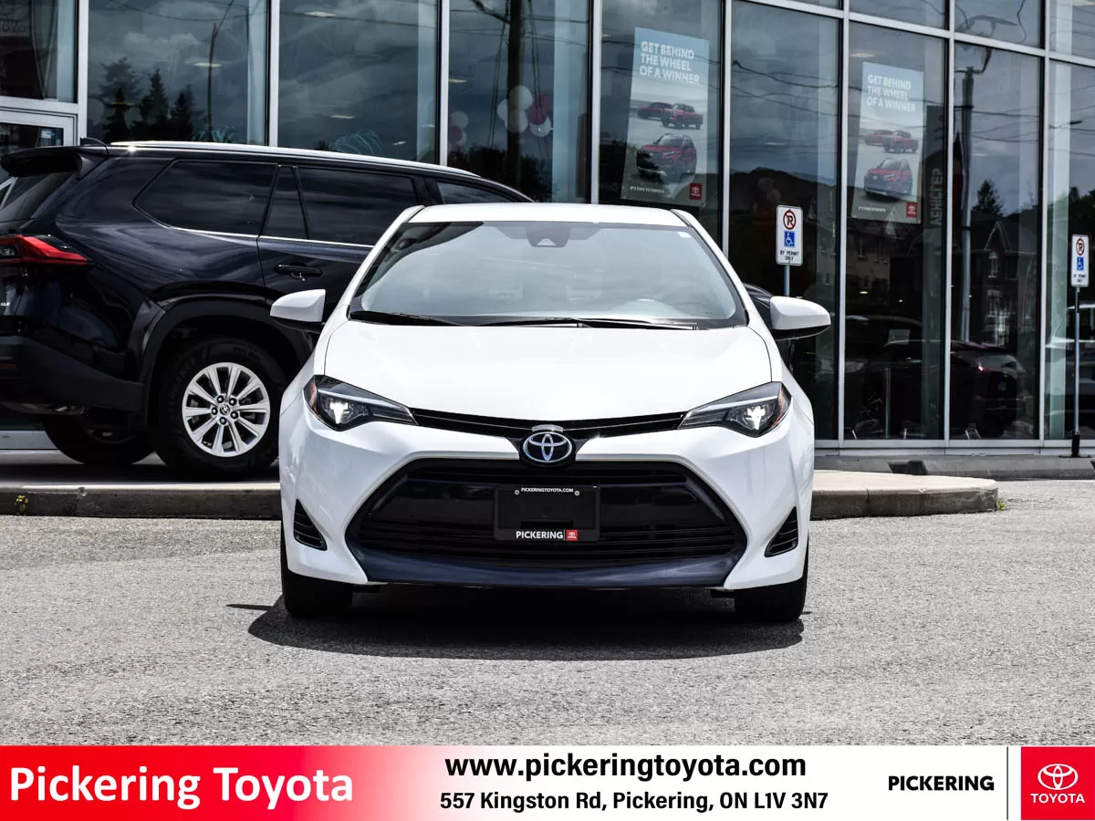 2017 Toyota Corolla 4dr Sdn CVT LE