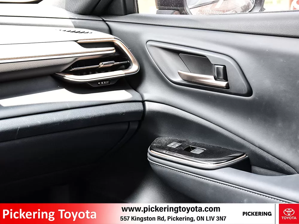 2025 Toyota Crown Signia Limited