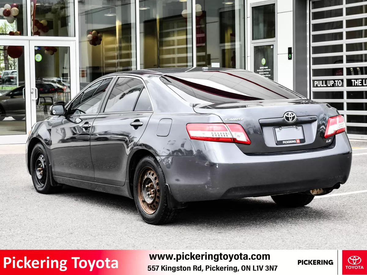 2010 Toyota Camry 4dr Sdn I4 Auto LE