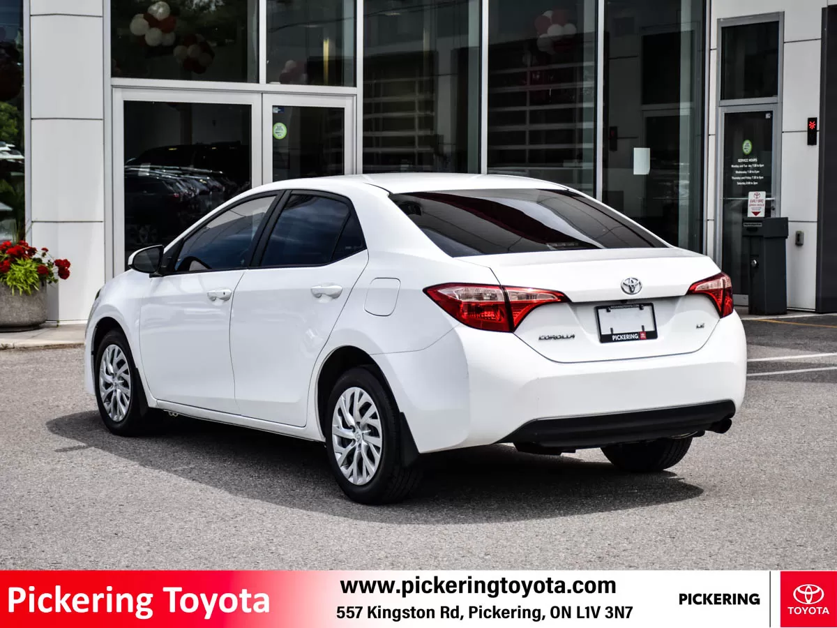 2017 Toyota Corolla 4dr Sdn CVT LE