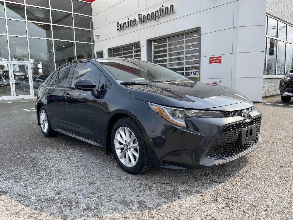 2021 Toyota Corolla 4dr Sdn CVT LE