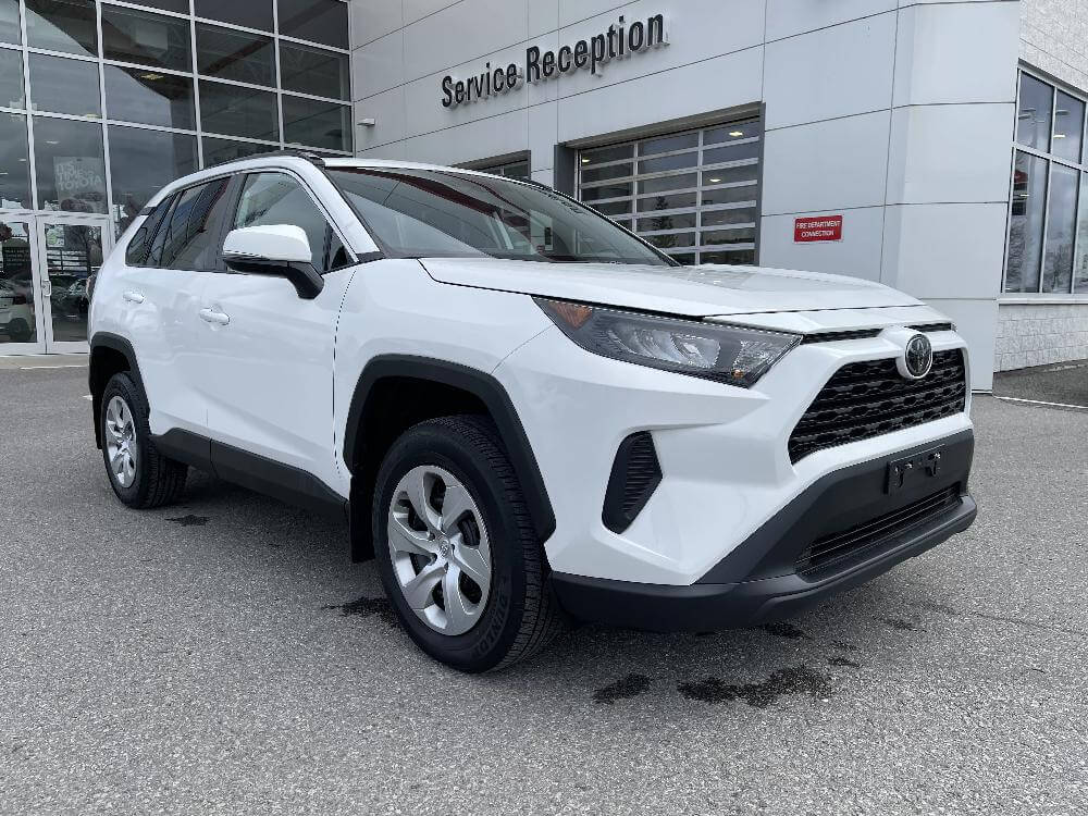 2019 Toyota RAV4 FWD 4dr LE