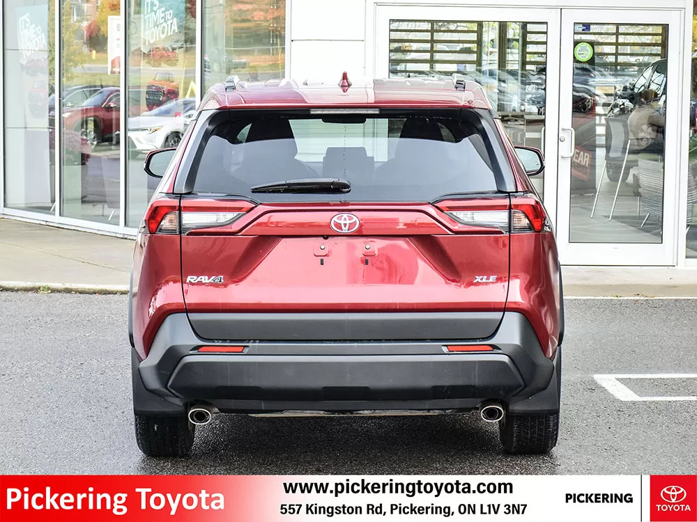 2019 Toyota RAV4 FWD 4DR XLE