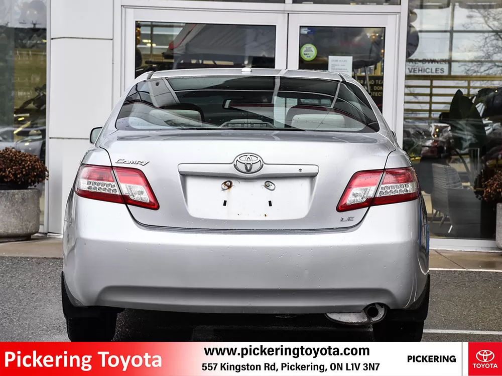 2010 Toyota Camry 4dr Sdn I4 Auto LE