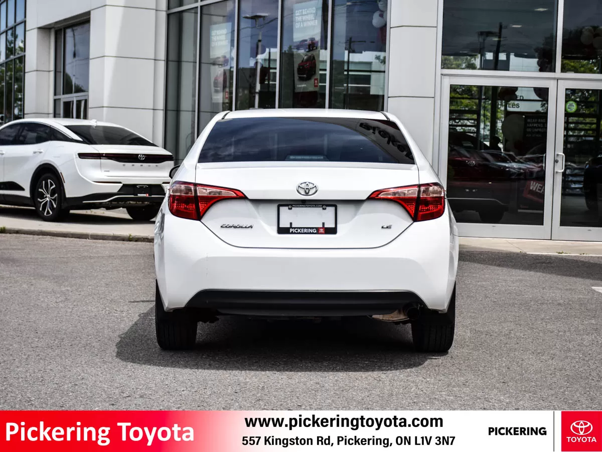 2017 Toyota Corolla 4dr Sdn CVT LE