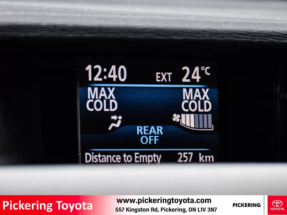 2011 Toyota Sienna 5dr SE 8-Pass FWD