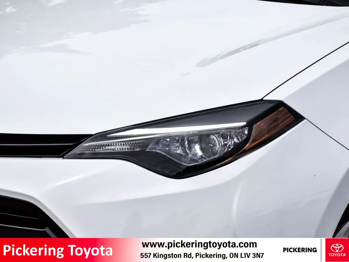 2017 Toyota Corolla 4dr Sdn CVT LE