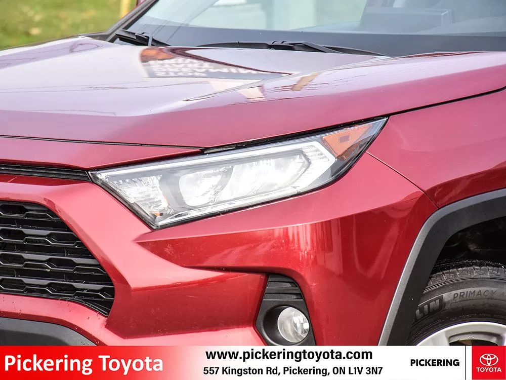 2019 Toyota RAV4 FWD 4DR XLE