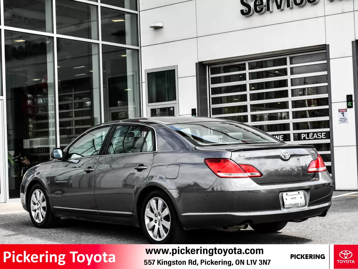 2005 Toyota Avalon Touring