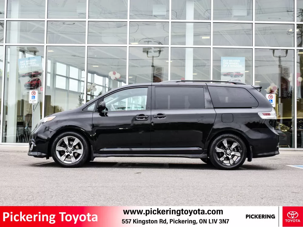 2011 Toyota Sienna 5dr SE 8-Pass FWD