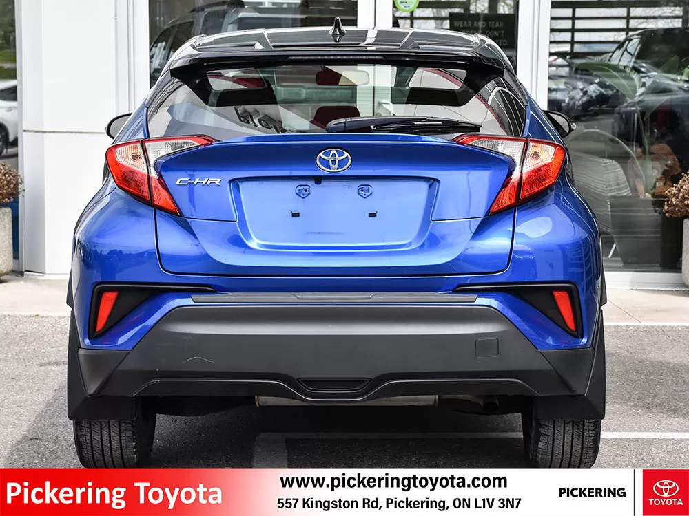 2021 Toyota C-HR XLE Premium