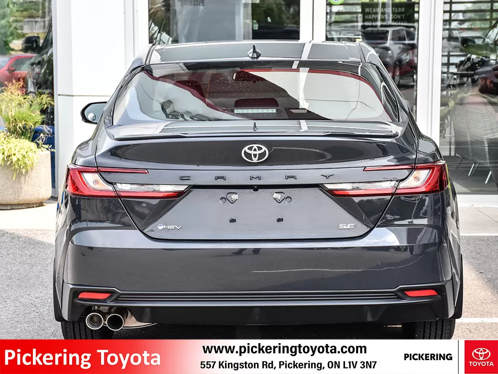 2025 Toyota Camry Hybrid SE