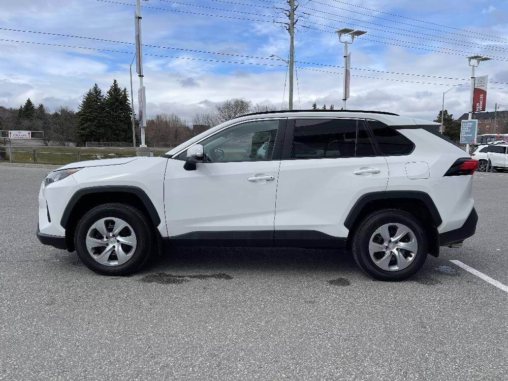 2019 Toyota RAV4 FWD 4dr LE