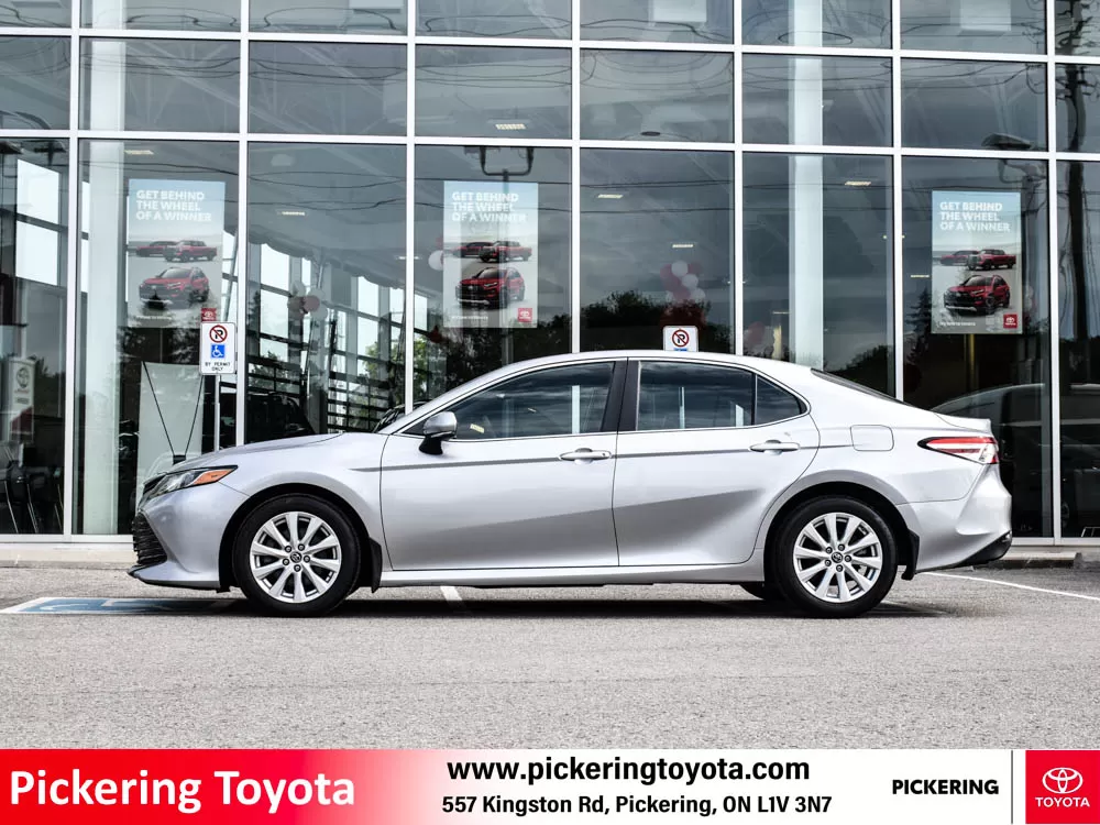 2019 Toyota Camry 4dr Sdn I4 Auto LE