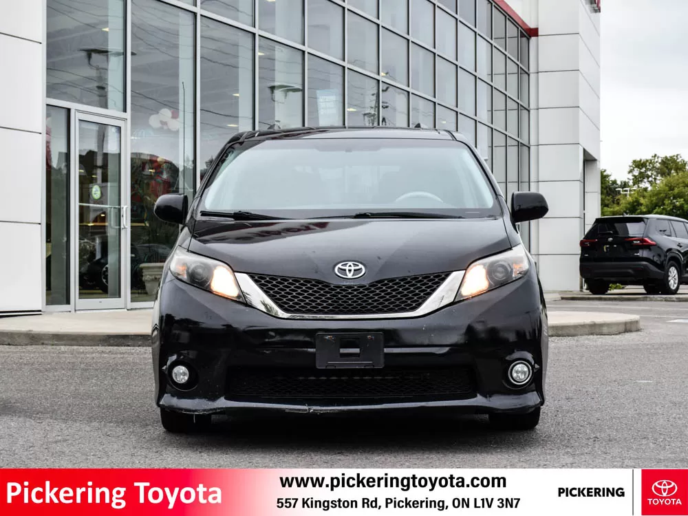 2011 Toyota Sienna 5dr SE 8-Pass FWD
