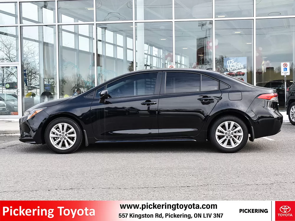 2024 Toyota Corolla 4dr Sdn CVT LE