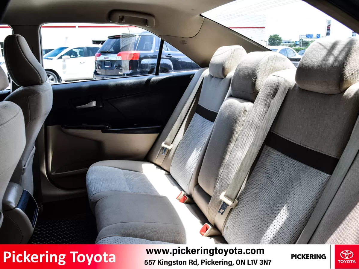 2012 Toyota Camry 4dr Sdn I4 Auto LE