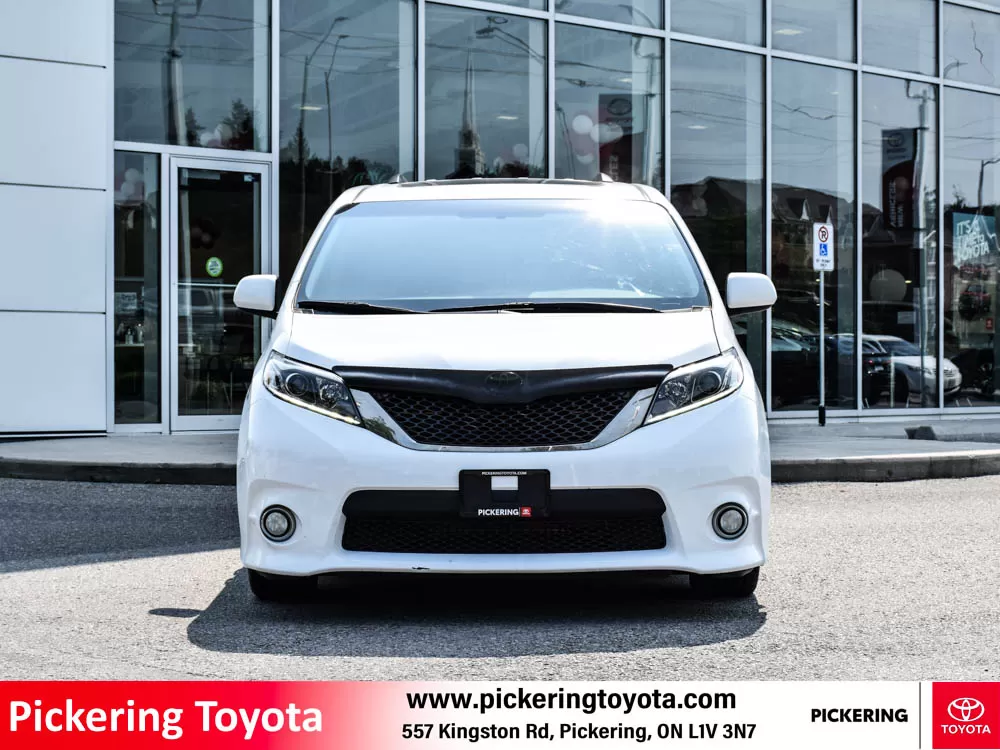 2015 Toyota Sienna 5dr SE 8-Pass FWD