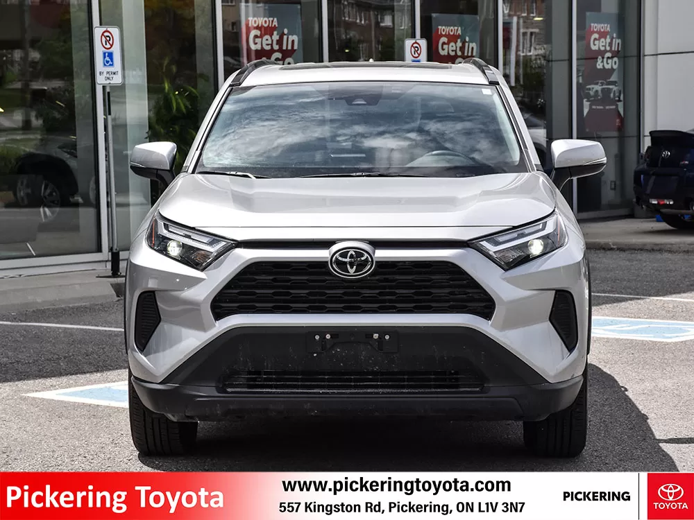 2023 Toyota RAV4 XLE