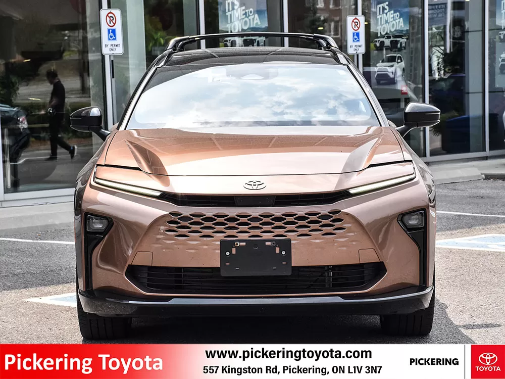 2025 Toyota Crown Signia Limited