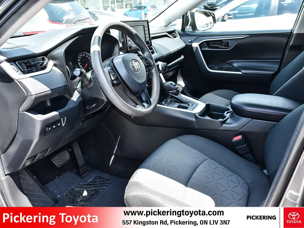 2020 Toyota RAV4 LE AWD