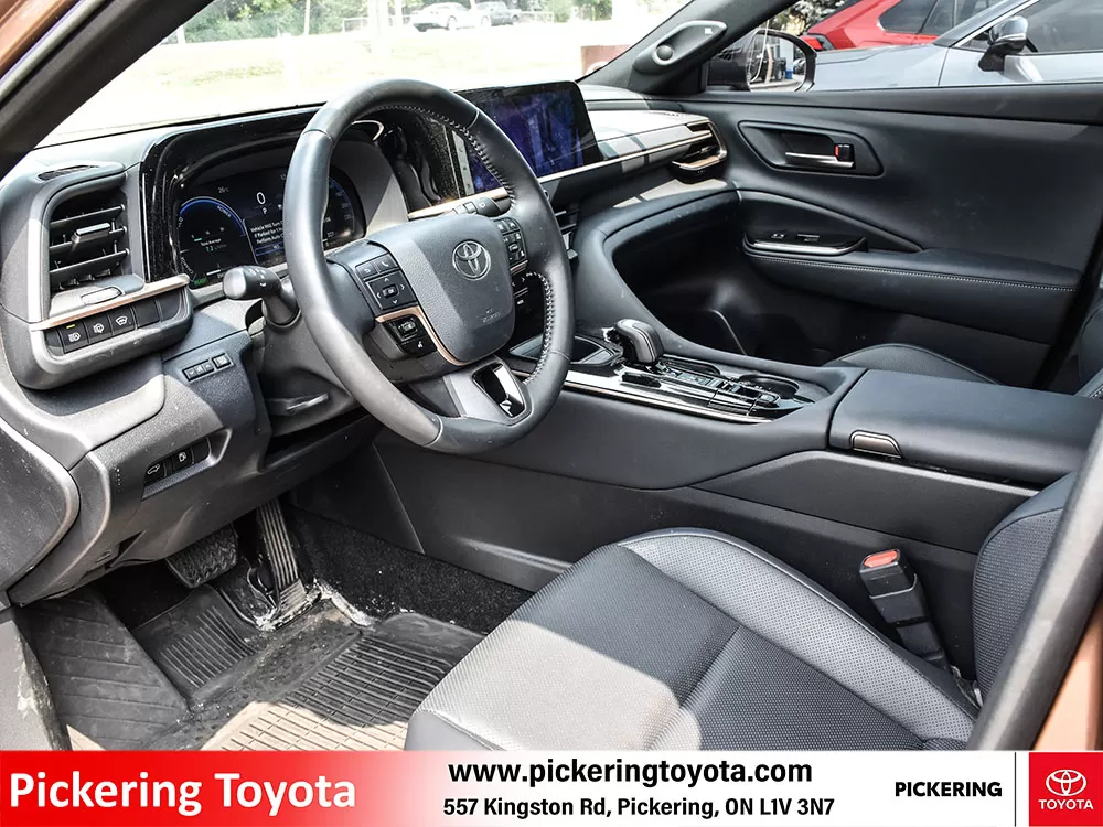 2025 Toyota Crown Signia Limited